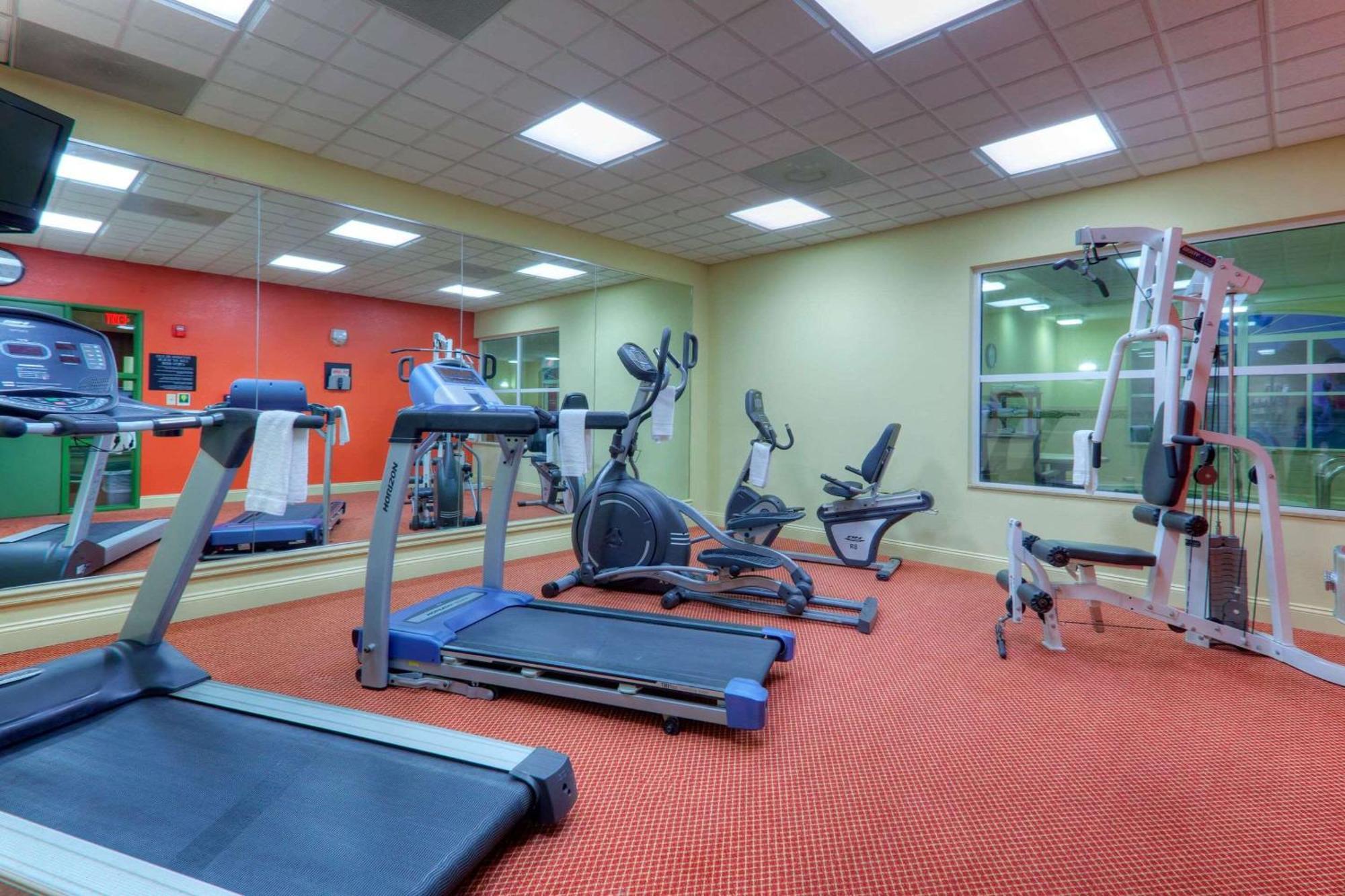 Country Inn & Suites By Radisson, Fredericksburg, Va Esterno foto